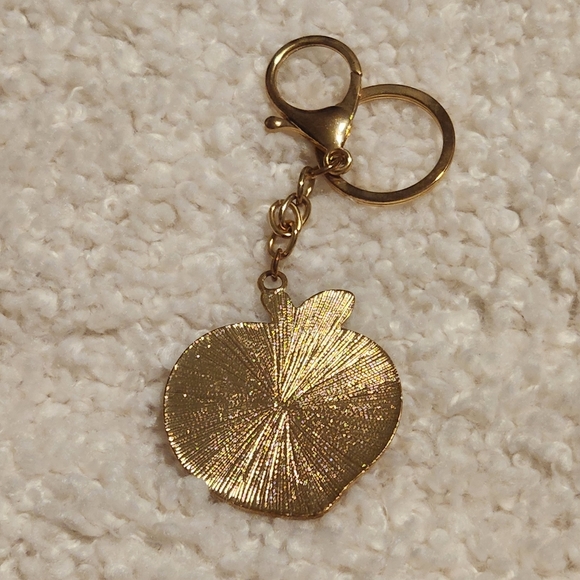 ❤️5/25$ 🍑 Peach Keychain - Picture 2 of 2
